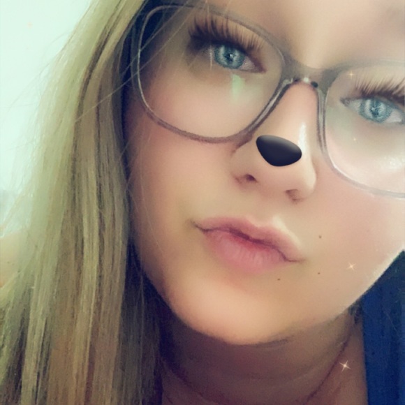 Meet your Posher, Sam - Picture 1 of 1